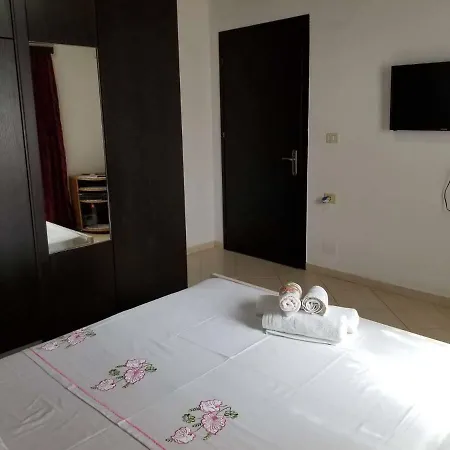 Aleks Apartament